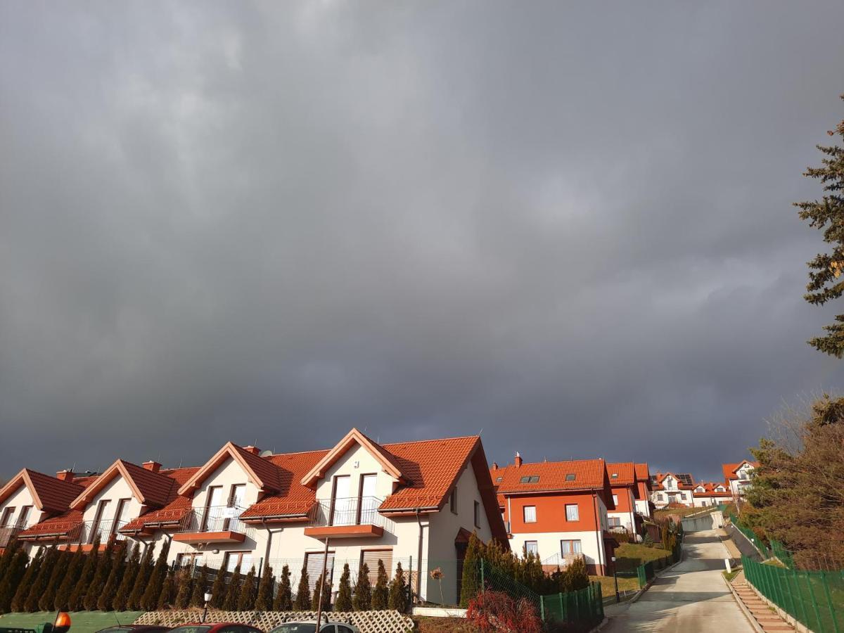 Na Wzgorzu Apartment Wieliczka Bagian luar foto